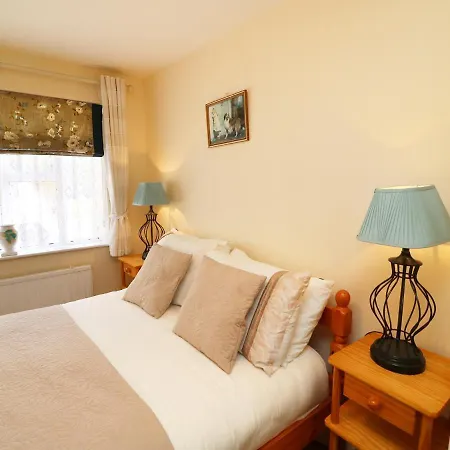 Julie's Castleisland