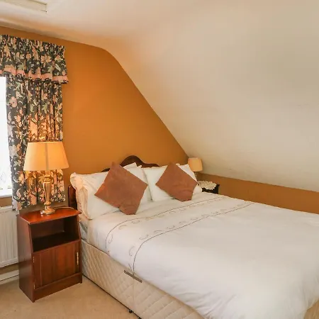 Julie's Castleisland