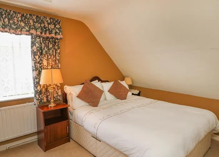 Julie's Castleisland